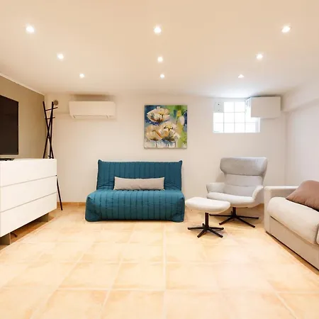 Jolie Maison Avec Jardin Privatif, Proche Plage, Proche Centre Juan Les Pins Будинок відпочинку