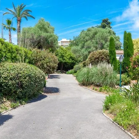 Jolie Maison Avec Jardin Privatif, Proche Plage, Proche Centre Juan Les Pins * Антіб